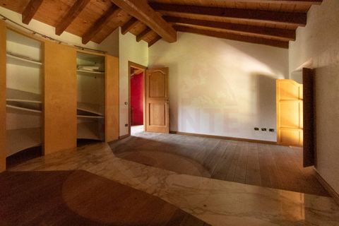 Villa i Chiari, Brescia, Chiari - € 1.900.000 | Ref: ATL02.013 - foto 39
