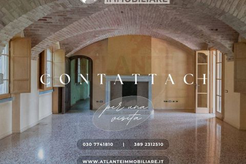 Villa i Chiari, Brescia, Chiari - € 1.900.000 | Ref: ATL02.013 - foto 4