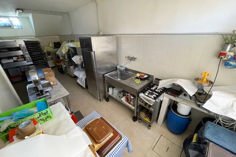 L'establiment comercial a Golfo Aranci, Olbia Tempio, Golfo Aranci - € 320.000 | Ref: CBI040-775-10363 - foto 12