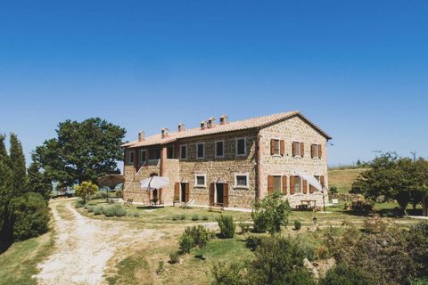 Villa a Pienza, Siena, Pienza - € 2.400.000 | Ref: CBI082-1110-129637 - foto 2