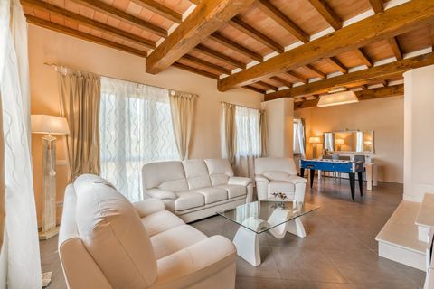 Villa a Seravezza, Lucca, Seravezza - € 18.000/mes | Ref: CBI129-1110-129734 - foto 5