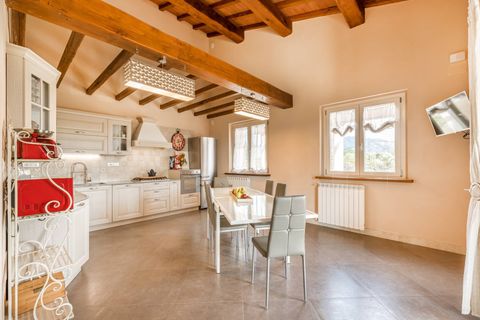Villa a Seravezza, Lucca, Seravezza - € 18.000/mes | Ref: CBI129-1110-129734 - foto 8