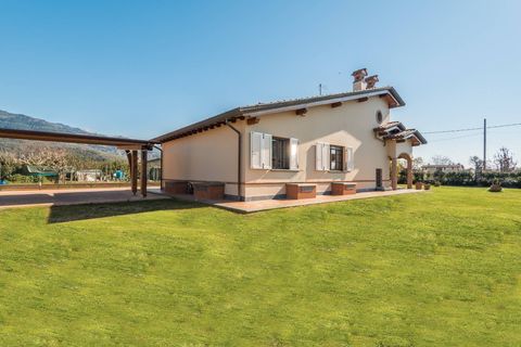 Villa i Pietrasanta, Lucca, Pietrasanta - € 1.100.000 | Ref: CBI129-1593-129769 - foto 4