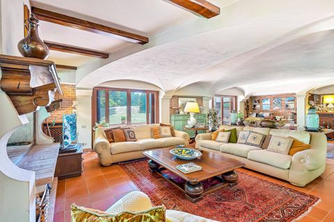 Villa a Lucca, Lucca, Lucca - € 1.650.000 | Ref: CBI129-1788-129880 - foto 34