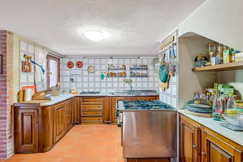 Villa a Lucca, Lucca, Lucca - € 1.650.000 | Ref: CBI129-1788-129880 - foto 37