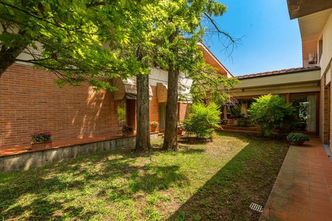 Villa a Lucca, Lucca, Lucca - € 1.650.000 | Ref: CBI129-1788-129880 - foto 42