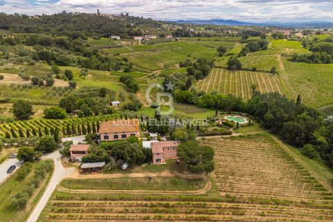 Farm i Montecarlo, Lucca, Montecarlo - € 1.690.000 | Ref: CBI129-1788-129962 - foto 2
