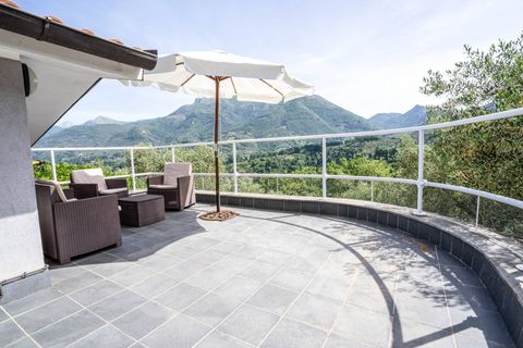 Villa i Camaiore, Lucca, Camaiore - € 620.000 | Ref: CBI129-1912-129984 - foto 1