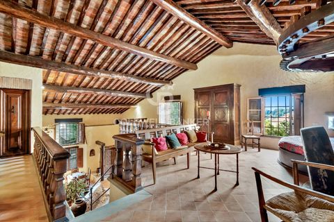 Lejlighed i Camaiore, Lucca, Camaiore - € 640.000 | Ref: CBI129-1912-129999 - foto 13
