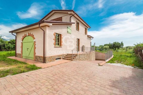 Villa a Pietrasanta, Lucca, Pietrasanta - € 990.000 | Ref: CBI129-1593-130100 - foto 2