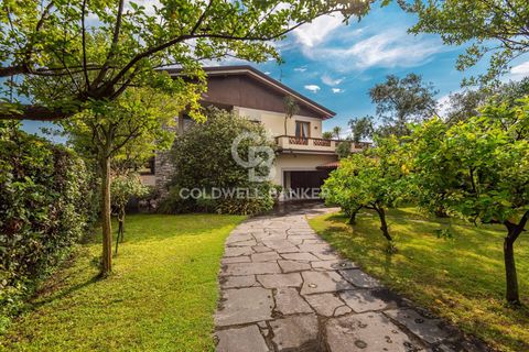 Villa a Pietrasanta, Lucca, Pietrasanta - € 750.000 | Ref: CBI129-1593-130103 - foto 2
