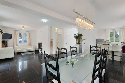 Villa a Camaiore, Lucca, Camaiore - € 2.250.000 | Ref: CBI129-1593-130222 - foto 20