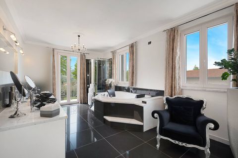 Villa a Camaiore, Lucca, Camaiore - € 2.250.000 | Ref: CBI129-1593-130222 - foto 30