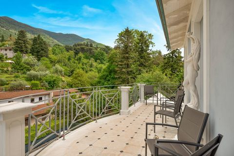 Villa a Camaiore, Lucca, Camaiore - € 2.250.000 | Ref: CBI129-1593-130222 - foto 36