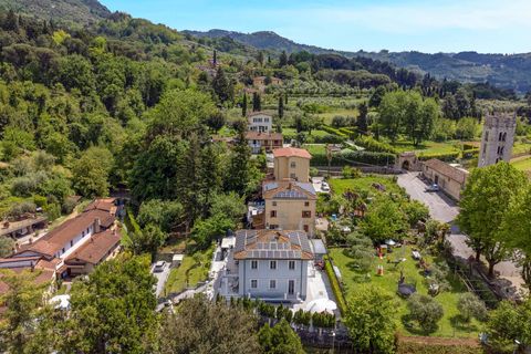 Villa a Camaiore, Lucca, Camaiore - € 2.250.000 | Ref: CBI129-1593-130222 - foto 49