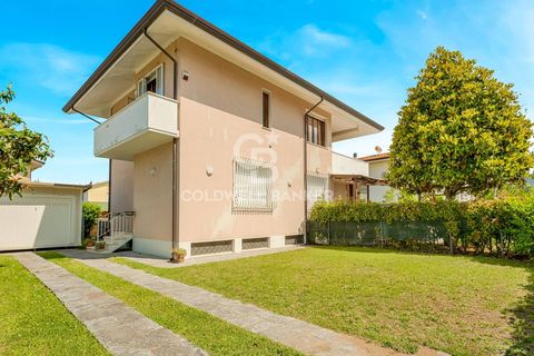 Villa i Pietrasanta, Lucca, Pietrasanta - € 580.000 | Ref: CBI129-1110-130252 - foto 1