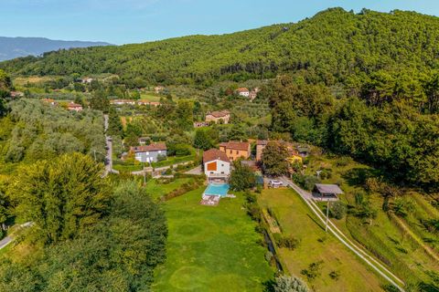 Villa a Lucca, Lucca, Lucca - € 1.350.000 | Ref: CBI129-1788-130275 - foto 6