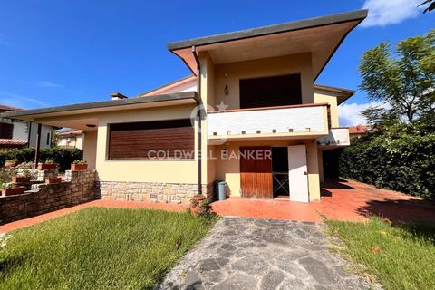 Villa i Pietrasanta, Lucca, Pietrasanta - € 1.200.000 | Ref: CBI129-2006-130321 - foto 2