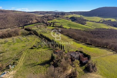 Villa i Trequanda, Siena, Trequanda - € 2 100 000 | Ref: CBI129-1110-130377 - foto 2