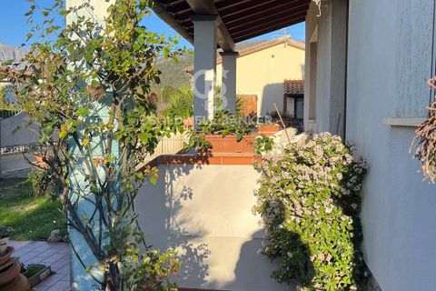 Villa i Pietrasanta, Lucca, Pietrasanta - € 650.000 | Ref: CBI129-2006-130399 - foto 3