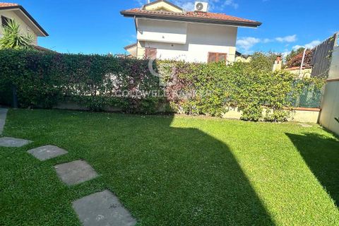 Villa a Massarosa, Lucca, Massarosa - € 395.000 | Ref: CBI129-2610-130437 - foto 28