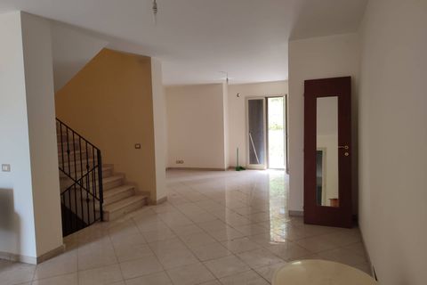 Rækkehus i Paterno, Catania, Paterno - € 250.000 | Ref: 566 - foto 1