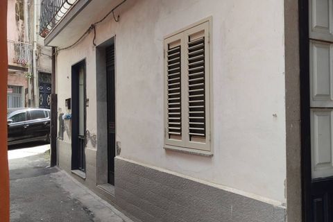 Villa a Paterno, Catania, Paterno - € 85.000 | Ref: 572 - foto 3