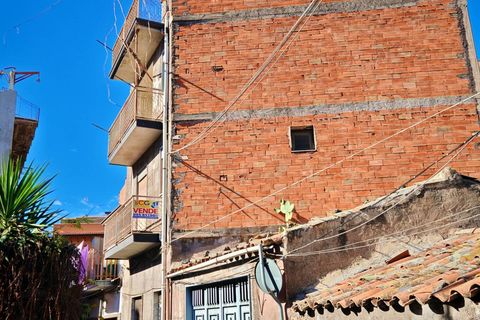 Villa a Paterno, Catania, Paterno - € 55.000 | Ref: 614 - foto 2
