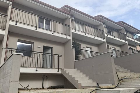 Rækkehus i Bucchianico, Chieti, Bucchianico - € 160.000 | Ref: 245 - foto 1