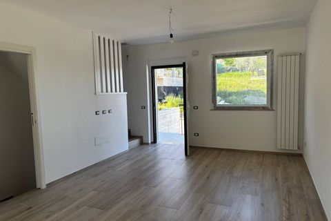 Rækkehus i Bucchianico, Chieti, Bucchianico - € 160.000 | Ref: 245 - foto 7