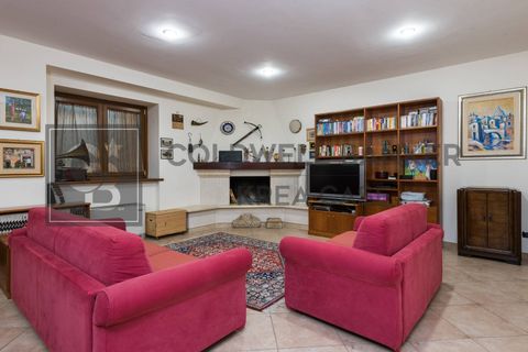 Villa a Frascati, Rome, Frascati - € 850.000 | Ref: CBI143-2042-8083 - foto 35