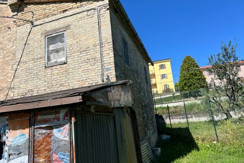 Villa a Petritoli, Fermo, Petritoli - € 125.000 | Ref: AO72 - foto 9
