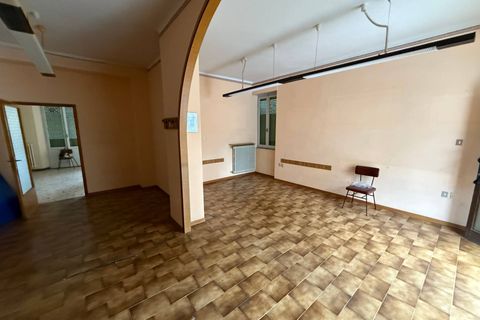 Erhvervsejendom i Fermo, Fermo, Fermo - € 85.000 | Ref: AP39 - foto 3