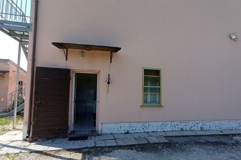 Villa a Masi Torello, Ferrara, Masi Torello - € 75.000 | Ref: Masi Torello bifamiliare - foto 10