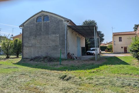 Villa i Ferrara, Ferrara, Ferrara - € 95.000 | Ref: Sant'Egidio - Casa bifamiliare e magazzino - foto 2
