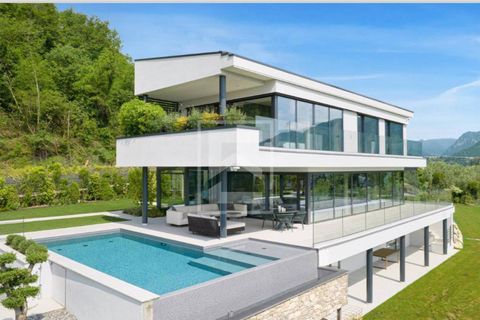 Villa a Salo, Brescia, Salo - € 5.500.000 | Ref: 33091022-306 - foto 3