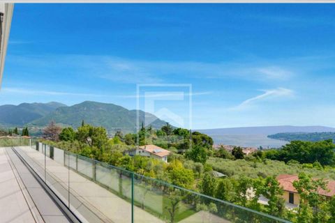 Villa a Salo, Brescia, Salo - € 5.500.000 | Ref: 33091022-306 - foto 4