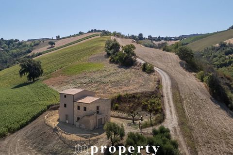Landejendom i Ripatransone, Ascoli Piceno, Ripatransone - € 550.000 | Ref: 51 - foto 2