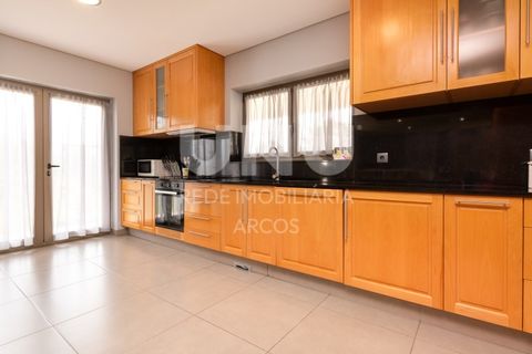 Villa a Arcos de Valdevez, Viana do Castelo, Arcos de Valdevez - € 450.000 | Ref: UNU.I.120.23362 - foto 8
