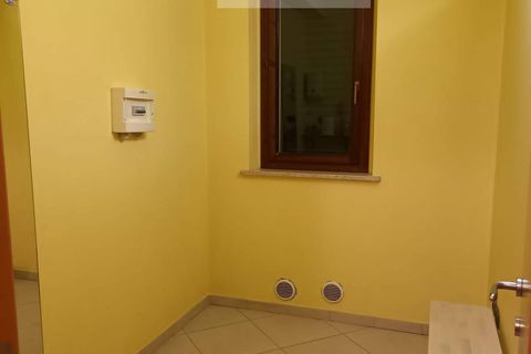 L'establiment comercial a Offida, Ascoli Piceno, Offida - € 600/mes | Ref: 7 - foto 5