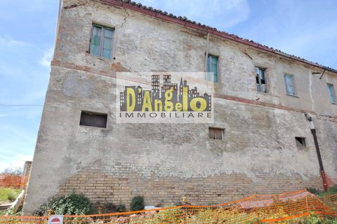 Landejendom i Cossignano, Ascoli Piceno, Cossignano - € 30.000 | Ref: 65 - foto 4
