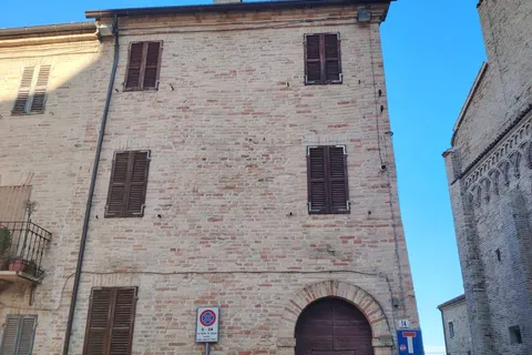 Villa i Offida, Ascoli Piceno, Offida - € 65.000 | Ref: 102 - foto 2