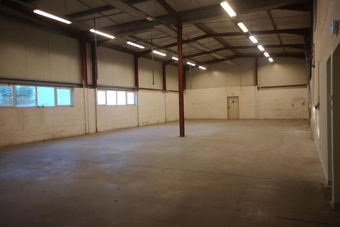L'establiment comercial a Grenade, Haute-Garonne, Grenade - € 52.536/mes | Ref: GES23360011-148 - foto 2