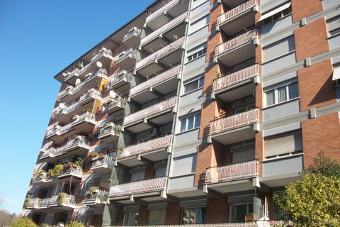 Villa a Rome, Rome, Rome - € 550/mes | Ref: ITI 048-SU17173 - foto 5