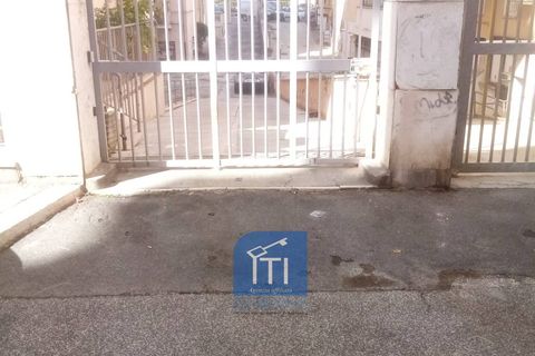 Erhvervsejendom i Rome, Rome, Rome - € 79.000 | Ref: ITI 048-SU37680 - foto 1