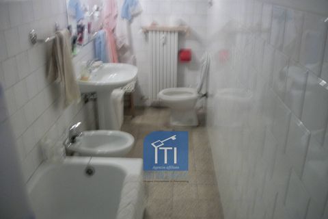 Villa a Rome, Rome, Rome - € 500/mes | Ref: ITI 048-SU37893 - foto 7
