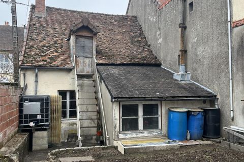 Villa i Autun, Saone-et-Loire, Autun - € 28.000 | Ref: 5806 - foto 1