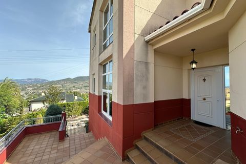 Villa i Cocentaina, Alicante, Cocentaina - € 630.000 | Ref: 20143/12462 - foto 32