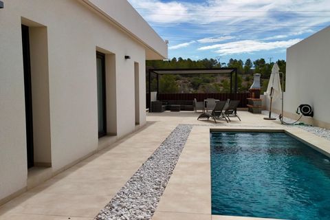 Villa a Finestrat, Alicante, Finestrat - € 3.100/mes | Ref: ALQF085/6084 - foto 2