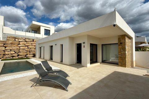 Villa a Finestrat, Alicante, Finestrat - € 3.100/mes | Ref: ALQF085/6084 - foto 3